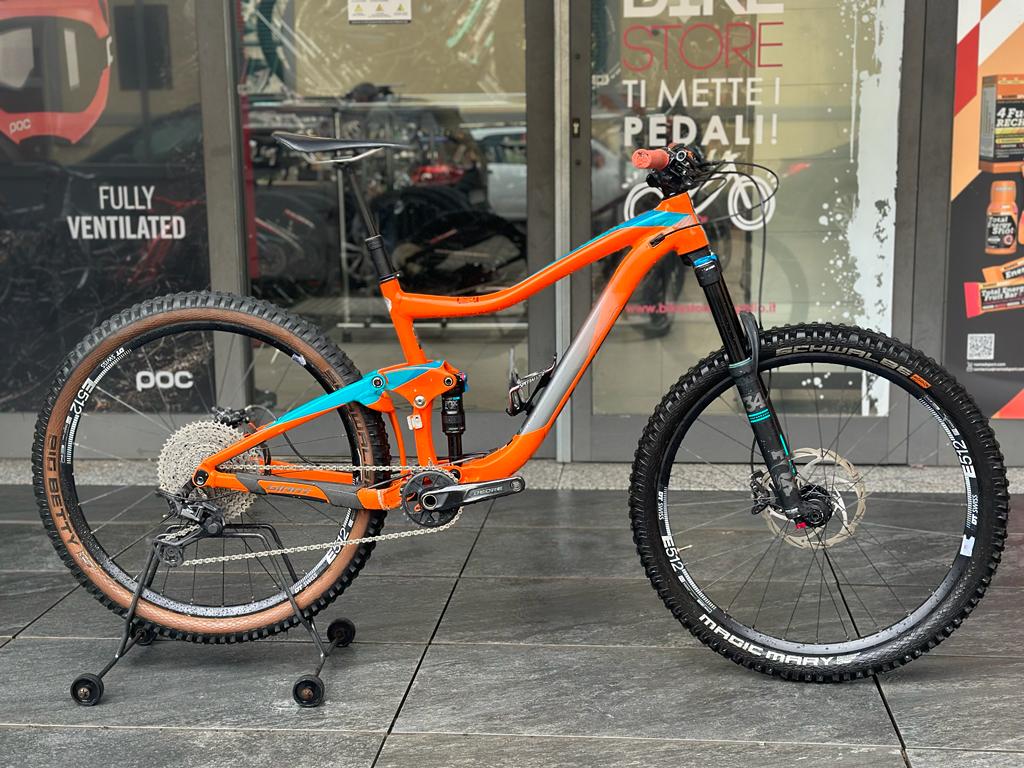 Usato - Giant Trance 